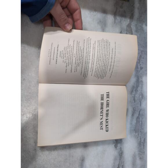 Stieg Larsson's Millennium Paperback Bundle: The Girl With The Dragon‎ Tattoo - Picture 11 of 12